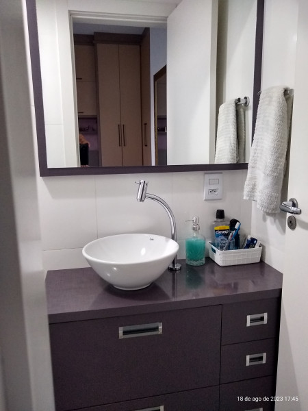 Casa à venda Centro com 102m² e 2 quartos por R$ 700 - 1610632914-inbound145595656818494306.jpg