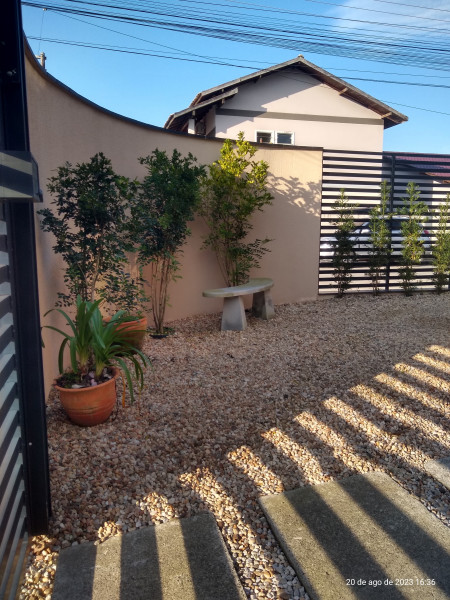 Casa à venda Centro com 102m² e 2 quartos por R$ 700 - 2146168830-inbound1508227640116310937.jpg