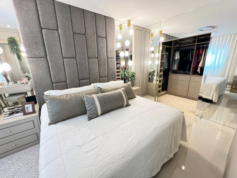 Apartamento à venda Meia Praia com 160m² e 3 quartos por R$ 3.800.000 - 76366555-img-20240105-wa0196.jpg