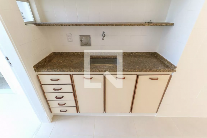 Apartamento à venda Lins de Vasconcelos com 60m² e 2 quartos por R$ 240.000 - 1441533108-anyconv.png