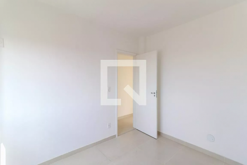 Apartamento à venda Lins de Vasconcelos com 60m² e 2 quartos por R$ 240.000 - 2127644173-893715386-848.png