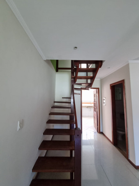 imóvel com 130m² - Mirante da Lagoa - Macaé