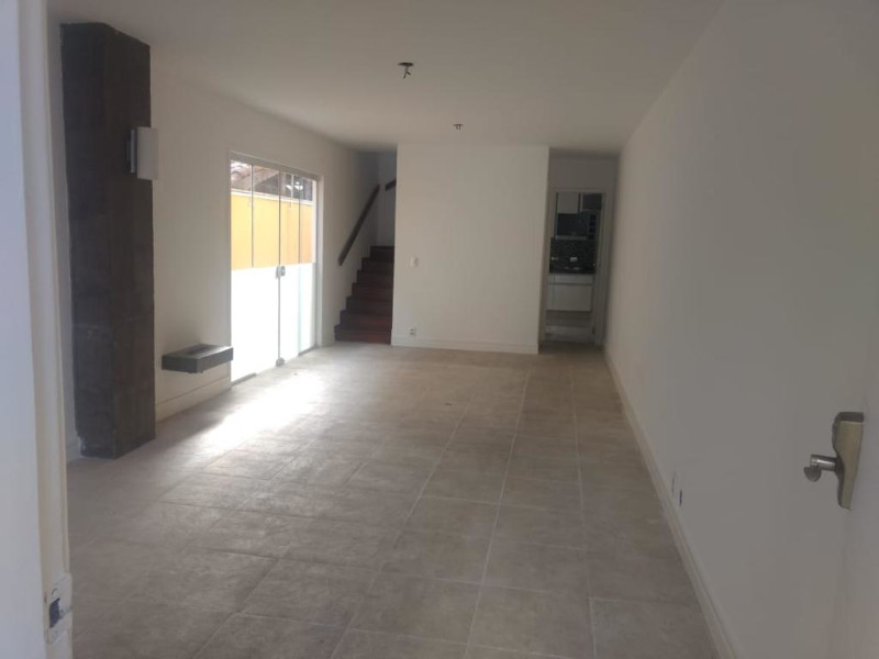 Casa à venda Jardim Rosa Maria com 156m² e 3 quartos por R$ 780.000 - 374e4021-6cfb-400f-bcb5-ed7b6fffa4e1.jpeg