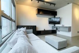 Apartamento à venda Jardim das Acácias com 70m² - 1 dormitório -  vaga - R$ 1.250.000 - img-20240103-wa0044.jpg