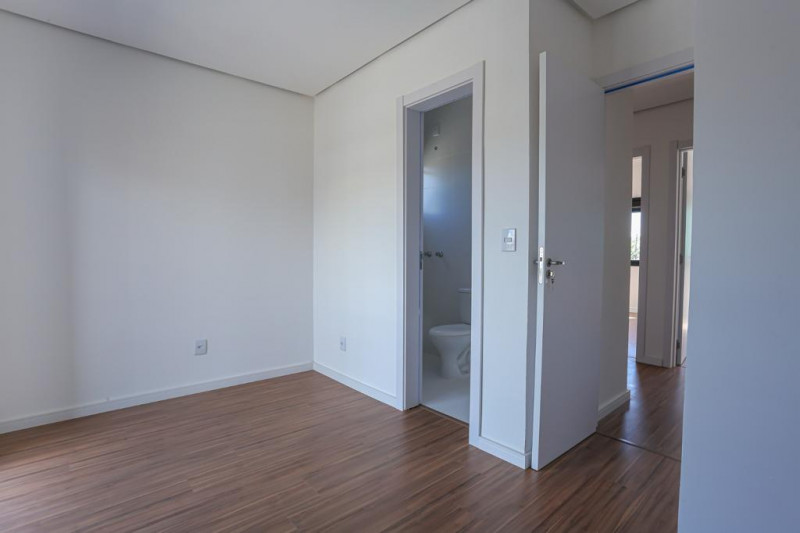 Casa à venda Hípica com 7412m² e 2 quartos por R$ 345.000 - 652083969-whatsapp-image-2024-01-11-at-11.jpeg