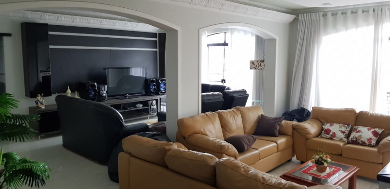 Casa à venda Santo Antônio com 594m² e 4 quartos por R$ 990 - 2141066060-a14d410d-5050-41f1-a44e-d73ed1086877.jpeg