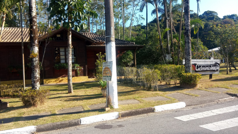 imóvel com 220m² - Parque Suica - Caieiras