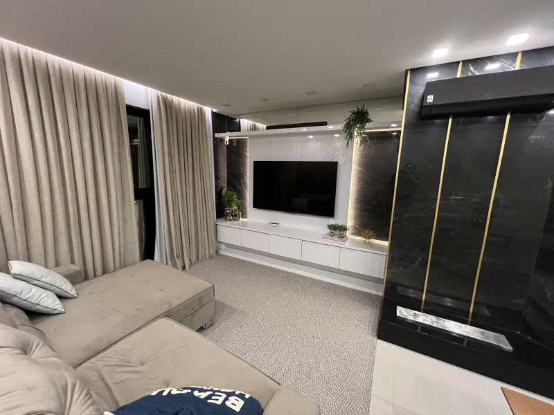 Apartamento à venda Mariscal com 145m² e 3 quartos por R$ 1.950.000 - 1022433073-sala3.JPG