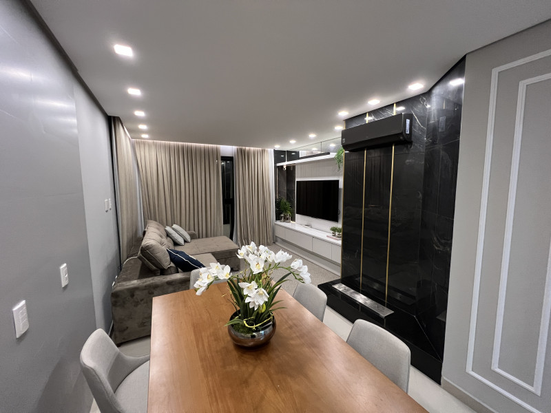 Apartamento à venda Mariscal com 145m² e 3 quartos por R$ 1.950.000 - 1389678243-sala2.JPG