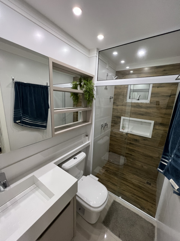 Apartamento à venda Mariscal com 145m² e 3 quartos por R$ 1.950.000 - 47843395-quarto-central-banheiro.JPG