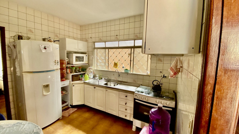 Casa à venda Centro com 200m² e 4 quartos por R$ 580.000 - 1365657971-img-9540.jpg