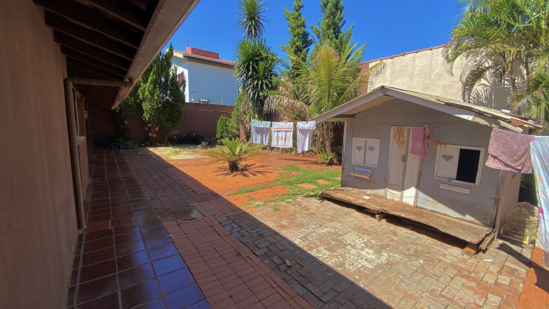 Casa à venda Centro com 200m² e 4 quartos por R$ 580.000 - 29591666-img-9541.jpg