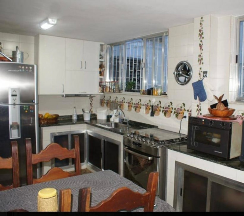 Casa à venda Ingá com 260m² e 4 quartos por R$ 1.300.000 - 446212737-img-20231122-wa0149.jpg