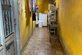 Casa à venda Parque Interlagos  com 127m² - 2 dormitórios -  vagas - R$ 250.000 - 1810659064-img-20230917-wa0003.jpg