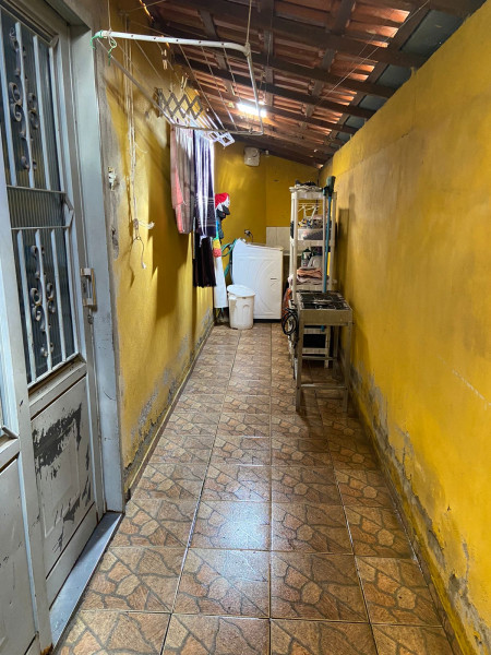 Casa à venda Parque Interlagos  com 127m² e 2 quartos por R$ 250.000 - 1810659064-img-20230917-wa0003.jpg