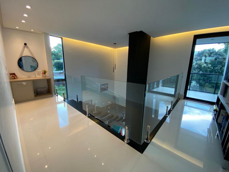 Casa de condomínio à venda Ponta Negra com 270m² e 3 quartos por R$ 2.300.000 - 839610626-6a800131-0c81-49cf-894b-f88a6e502a0e.jpeg