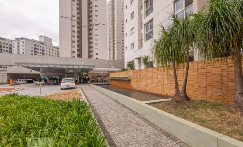 Apartamento à venda Cristo Rei com 182m² e 4 quartos por R$ 1.995.000 - 466591165-img-3923.jpeg