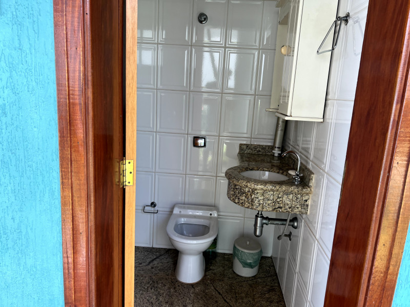 Casa à venda Werner Plaas com 334m² e 1 quarto por R$ 800.000 - 527162226-img-4357.jpg