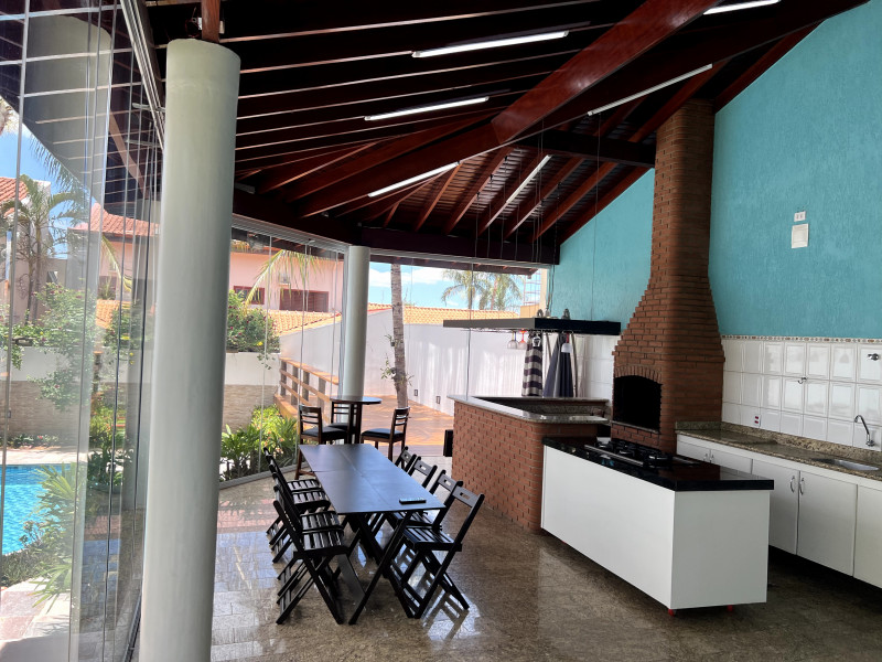 Casa à venda Werner Plaas com 334m² e 1 quarto por R$ 800.000 - 608481315-img-4351.jpg