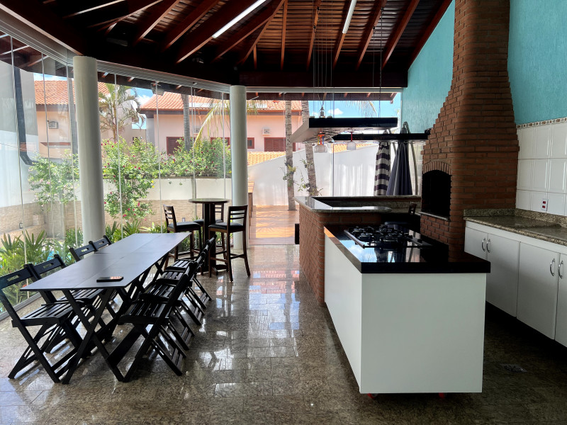 Casa à venda Werner Plaas com 334m² e 1 quarto por R$ 800.000 - 988245798-img-4345.jpg