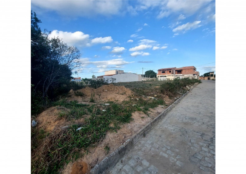imóvel com 172m² - Centro - Irara