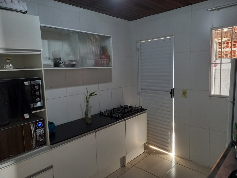 Casa à venda Parque Rodrigo Barreto com 125m² e 2 quartos por R$ 280.000 - 1788915327-20231223-153829.jpg