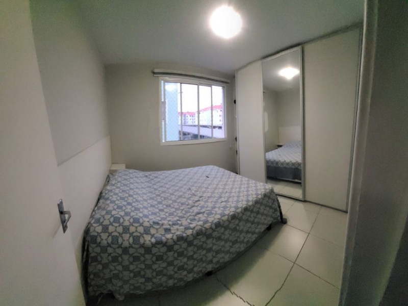 Apartamento à venda Rio Pequeno com 58m² e 3 quartos por R$ 205.000 - 2064807826-casal.jpg
