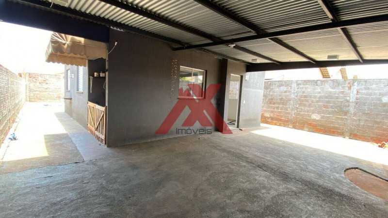 Casa à venda Centro com 200m² e 2 quartos por R$ 175.000 - 549094268-bde1d286650e958ae28db9d4.jpg