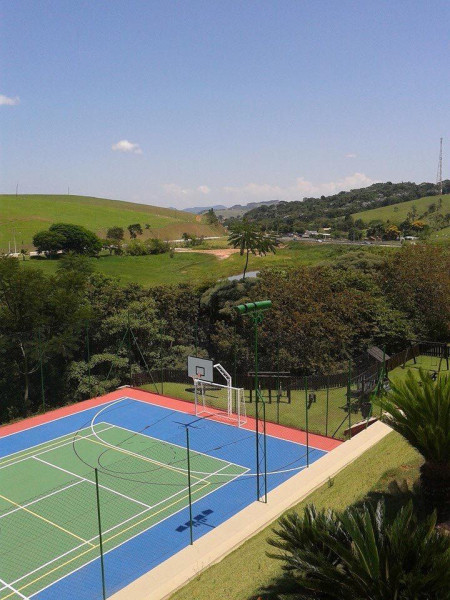 imóvel com 300m² - Centro - Paraibuna