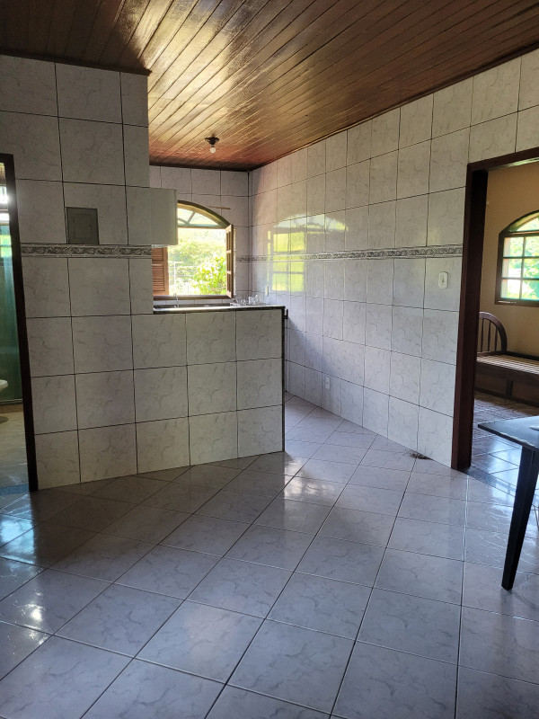 imóvel com 2700m² - Centro - Guapimirim