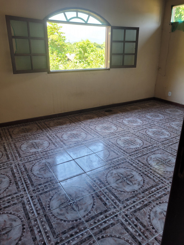 imóvel com 2700m² - Centro - Guapimirim