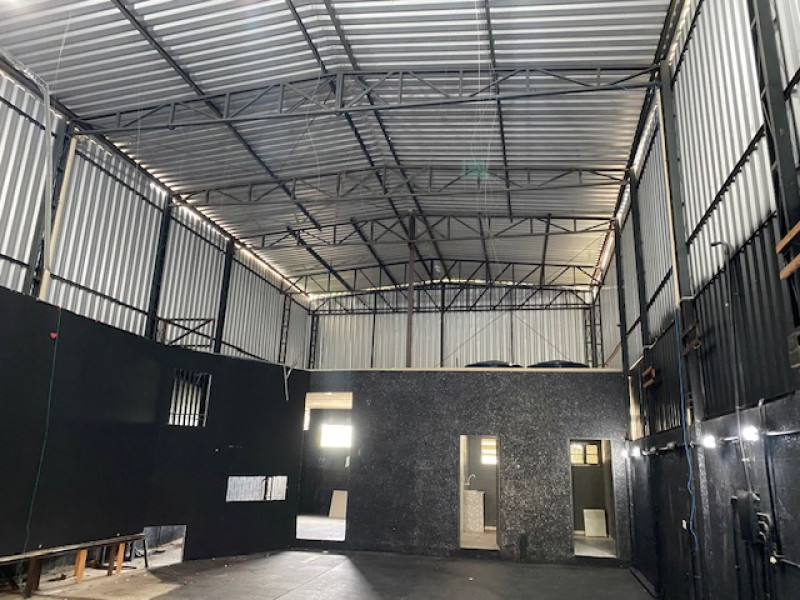 Comercial à venda Guaratiba com 350m² e 1 quarto por R$ 1.290.000 - 1647531451-img-9363.jpg