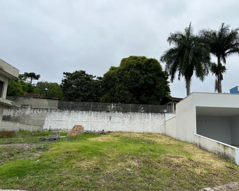 imóvel com 140m² - rancho grande - Tremembe