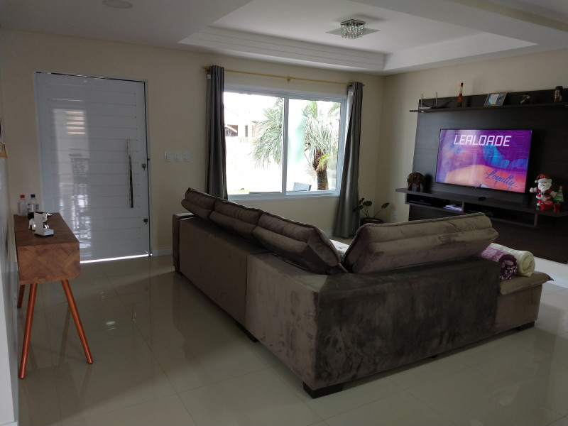 Casa à venda Campo D'una com 450m² e 3 quartos por R$ 1.300.000 - 256012036-sala.jpg