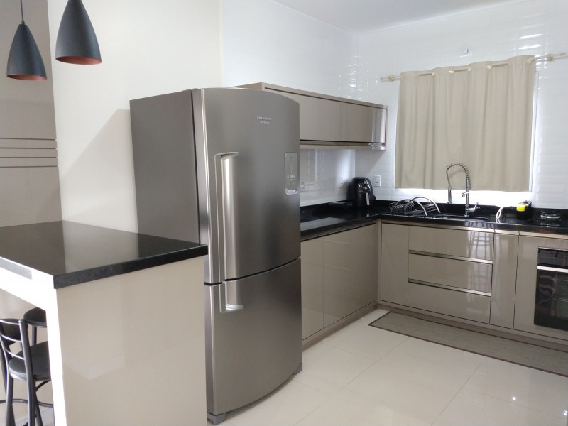 Casa à venda Campo D'una com 450m² e 3 quartos por R$ 1.300.000 - 431958774-cozinha.jpg