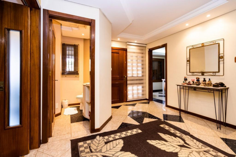 imóvel com 480m² - São Luiz - Farroupilha