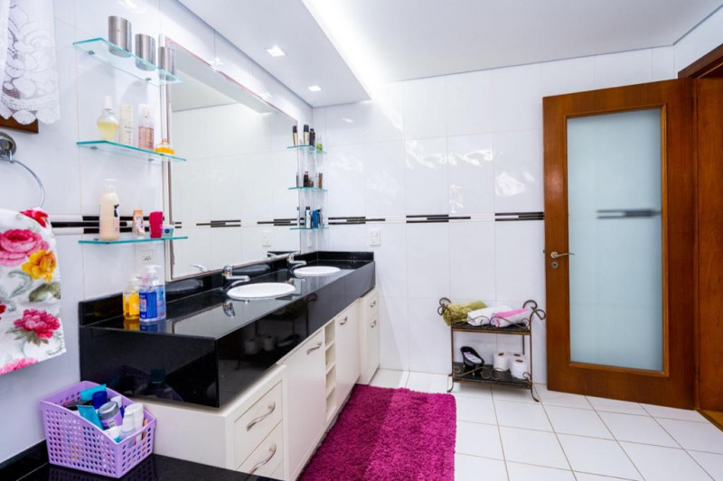 imóvel com 480m² - São Luiz - Farroupilha