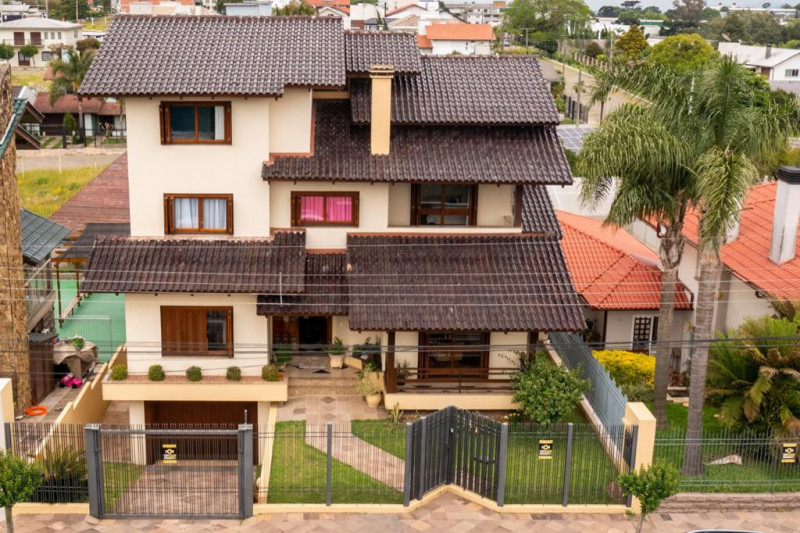 imóvel com 480m² - São Luiz - Farroupilha