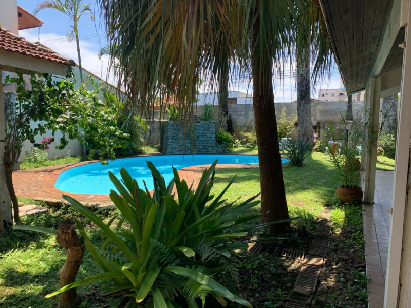 Casa à venda Bal Tres Marias com 390m² e 4 quartos por R$ 650.000 - 1057298269-piscina-com-quintal.jpeg