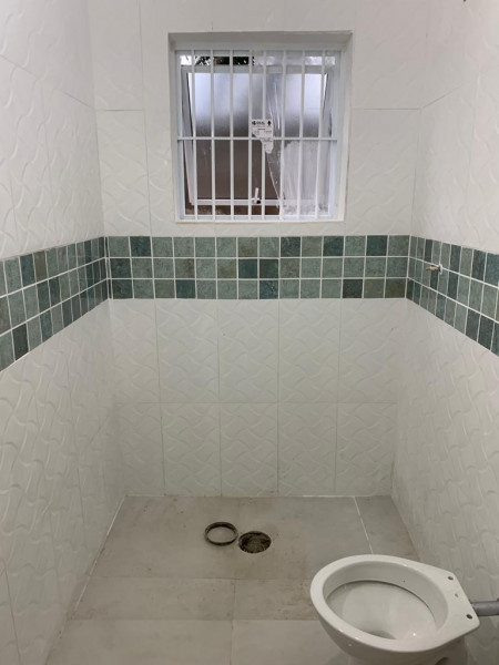 Casa à venda Bal Tres Marias com 390m² e 4 quartos por R$ 650.000 - 1205231284-banheiro-quarto-em-baixo-dir-6.jpeg