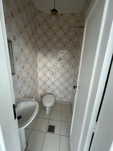 Apartamento à venda Embaré com 107m² e 3 quartos por R$ 460.000 - 1318435997-banheiro-empregada.jpg