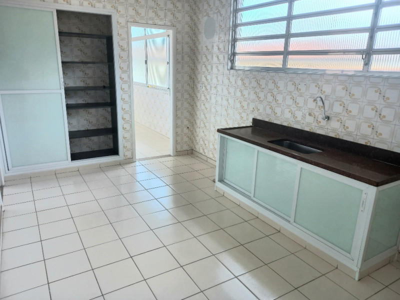 Apartamento à venda Embaré com 107m² e 3 quartos por R$ 460.000 - 346675658-cozinha1.jpg