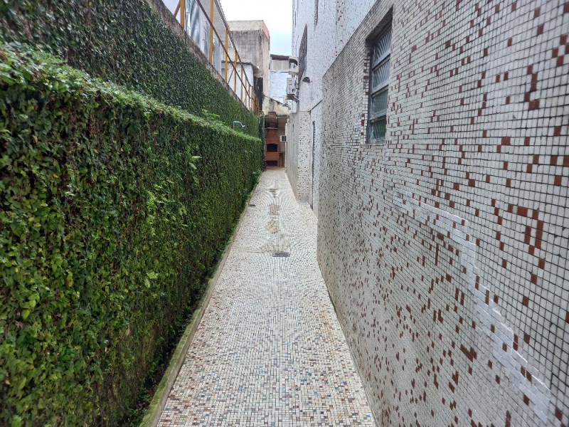 Apartamento à venda Embaré com 107m² e 3 quartos por R$ 460.000 - 688533909-corredor-lateral.jpg