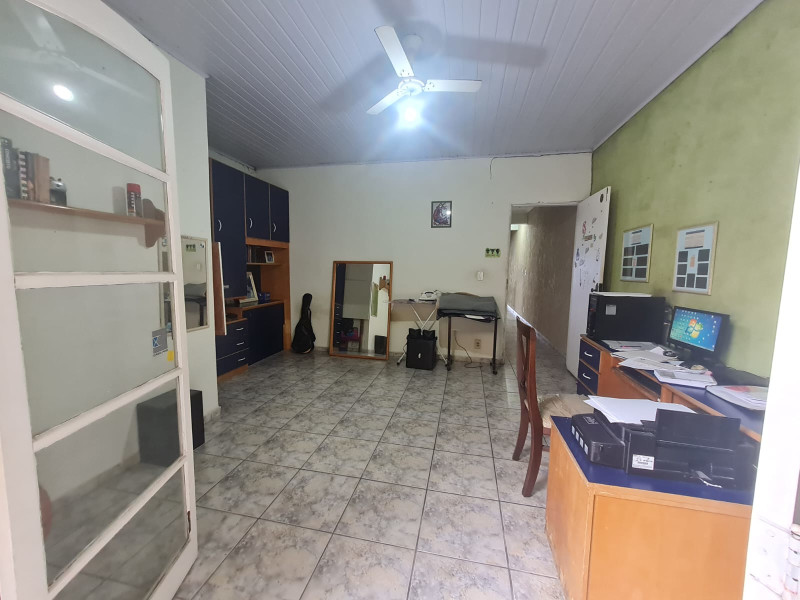 imóvel com 278m² - Jardim Maria Helena - Carapicuiba