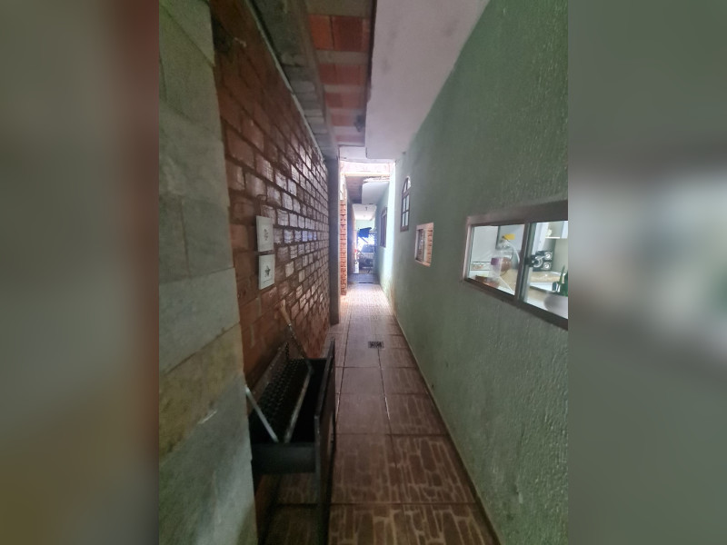 imóvel com 278m² - Jardim Maria Helena - Carapicuiba