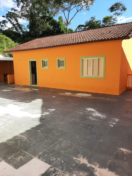 imóvel com 206m² - Centro - Bananal
