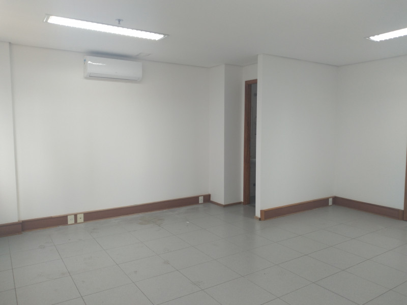 Comercial à venda Vila Altinópolis com 31m² e 1 quarto por R$ 135.000 - 536201677-20221201-163001.jpg