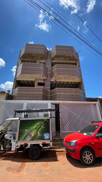 Apartamento à venda Paranoá Parque (Paranoá) com 600m² e 1 quarto por R$ 650.000 - 1479138713-foto-do-predio-frente.jpg