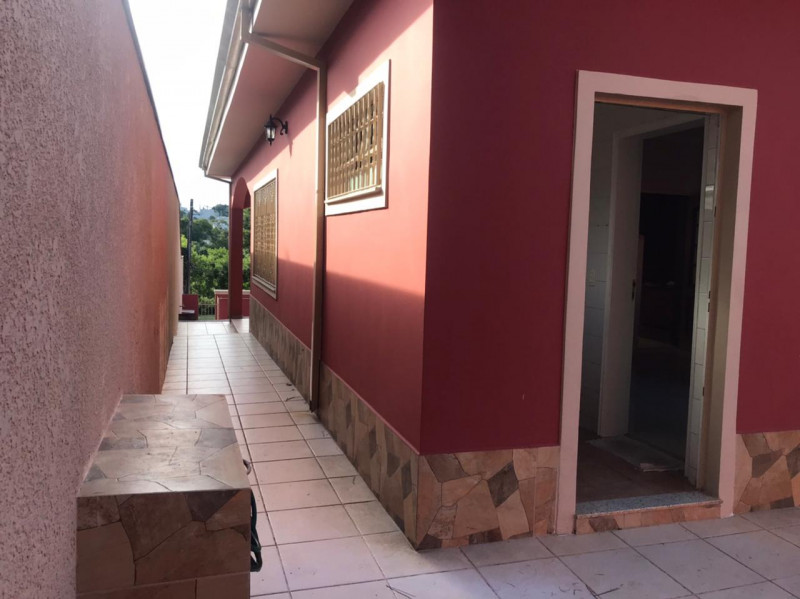 Casa à venda Jardim Barbacena com 250m² e 4 quartos por R$ 1.350.000 - 1007999440-img-20240119-wa0071.jpg