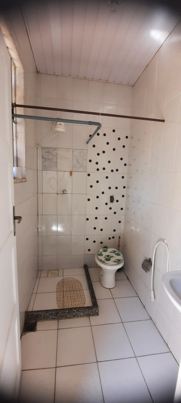 Casa para alugar Maria da Graca com 70m² e 1 quarto por R$ 1.300 - 82157985-20240117-095634.jpg